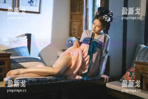 夏日伴随的鹿八岁baby，高清图集的每一帧都在轻声叙述着一个永恒的夏天。