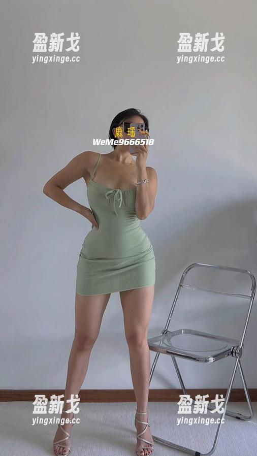 微密圈 - 鹿瑶2021全套图集？那是她的另一面呢，腐蚀了我的审美底线还那么自然。